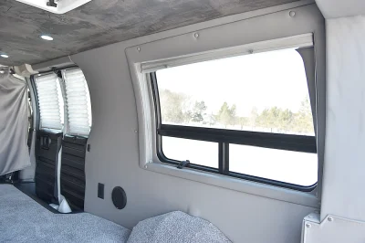 WHITE - 2020 CHEVY  GALAXY - Image 11 of 18