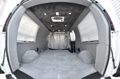 WHITE - 2020 CHEVY  GALAXY - Image 5 of 18