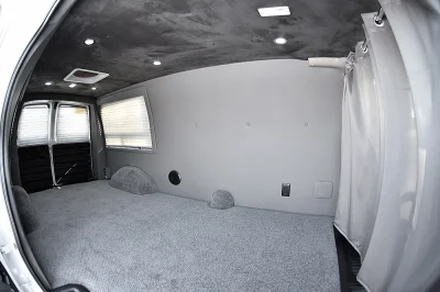 WHITE - 2020 CHEVY  GALAXY - Image 6 of 18