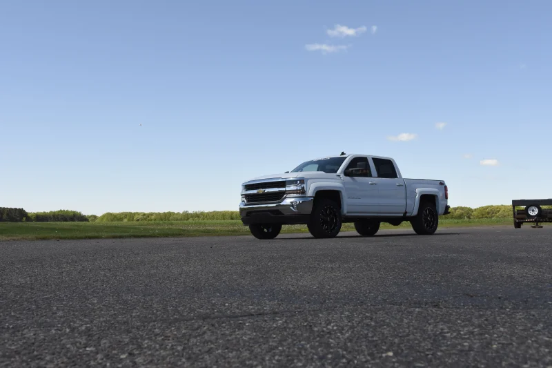 SUMMIT WHITE by Waldoch Crafts