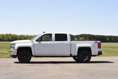SUMMIT WHITE - 2018 CHEVY SILVERADO 1500 M80 - Image 5 of 9
