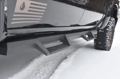 BLACK AND GOLD 1 - 2020 CHEVY SILVERADO 1500 LIFT - Image 13 of 18