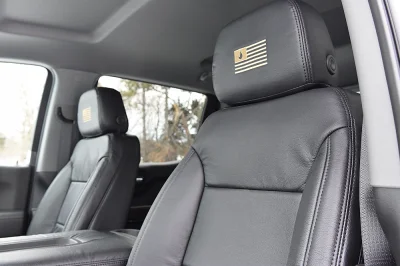 BLACK AND GOLD 1 - 2020 CHEVY SILVERADO 1500 LIFT - Image 14 of 18