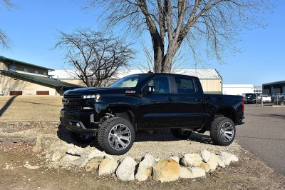 BLACK 1 - 2020 CHEVY SILVERADO 1500 LIFT - Image 1 of 7