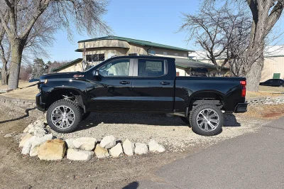 BLACK 1 - 2020 CHEVY SILVERADO 1500 LIFT - Image 3 of 7
