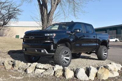 BLACK 1 - 2020 CHEVY SILVERADO 1500 LIFT - Image 6 of 7