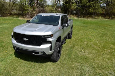 SILVER ICE 2 - 2020 CHEVY SILVERADO 1500 LIFT - Image 11 of 18
