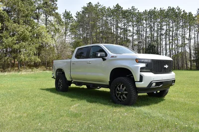 SILVER ICE 2 - 2020 CHEVY SILVERADO 1500 LIFT - Image 9 of 18