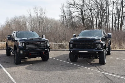 BLACK AND GOLD 2 - 2020 CHEVY SILVERADO 1500 LIFT - Image 3 of 24