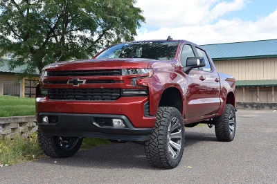 RED 1 - 2020 CHEVY SILVERADO 1500 LIFT - Image 2 of 8