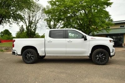 2022 CHEVY 1500 CREW CAB LEVEL EDITION PACKAGE BY WALDOCH - 2022 CHEVY SILVERADO 1500 LEVEL - Image 3 of 19