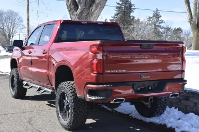 2022 CHEVY 1500 RED LIFT PACKAGE BY WALDOCH - 2022 CHEVY SILVERADO 1500 LIFT - Image 5 of 9