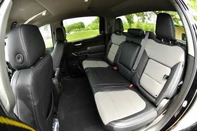 2022 CHEVY 1500 CREW CAB BLACK RAMPAGE EDITION BY WALDOCH - CUSTOM CHEVROLET TRUCK - 2022 CHEVY SILVERADO 1500 RAMPAGE - Image 13 of 31