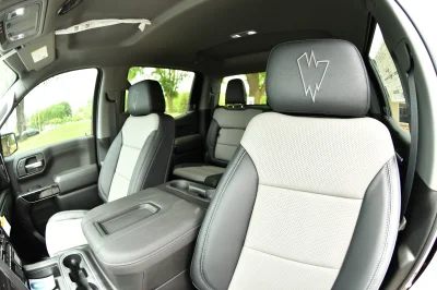 2022 CHEVY 1500 CREW CAB BLACK RAMPAGE EDITION BY WALDOCH - CUSTOM CHEVROLET TRUCK - 2022 CHEVY SILVERADO 1500 RAMPAGE - Image 27 of 31