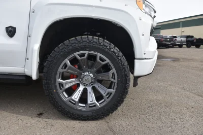 2023 CHEVY M80X EDITION BY WALDOCH WHITE - CUSTOM CHEV TRUCK - 2023 CHEVY SILVERADO 1500 M80X - Image 3 of 13