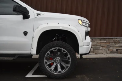 2023 WHITE CHEVY 1500 CREW CAB RAMPAGE EDITION BY WALDOCH - 2023 CHEVY SILVERADO 1500 RAMPAGE - Image 13 of 20