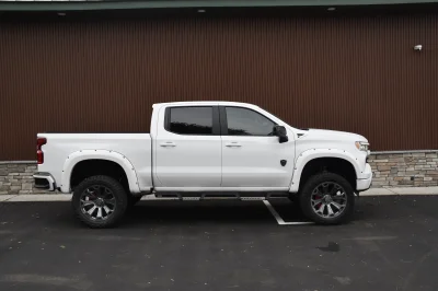 2023 WHITE CHEVY 1500 CREW CAB RAMPAGE EDITION BY WALDOCH - 2023 CHEVY SILVERADO 1500 RAMPAGE - Image 2 of 20