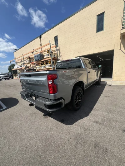 CUSTOM INTERIOR 2026 CHEVY SILVERADO 1500 BUILT BY WALDOCH THE BEST AROUND - 2026 CHEVY SILVERADO 1500 CUSTOM - Image 6 of 16
