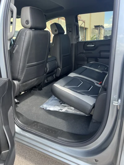 CUSTOM INTERIOR 2026 CHEVY SILVERADO 1500 BUILT BY WALDOCH THE BEST AROUND - 2026 CHEVY SILVERADO 1500 CUSTOM - Image 9 of 16