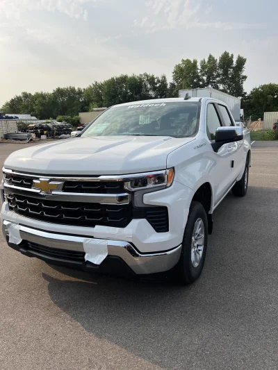CUSTOM CHEVY SILVERADO 1500 WITH CUSTOM LEATHER BUILT BY WALDOCH - 2026 CHEVY SILVERADO 1500 CUSTOM - Image 3 of 16