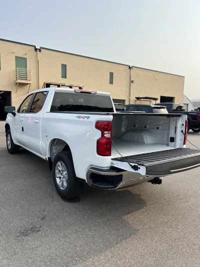 CUSTOM CHEVY SILVERADO 1500 WITH CUSTOM LEATHER BUILT BY WALDOCH - 2026 CHEVY SILVERADO 1500 CUSTOM - Image 10 of 16