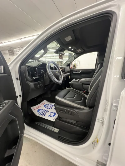 CUSTOM CHEVY SILVERADO 1500 WITH CUSTOM INTERIOR BUILT BY THE BEST BUILT BY WALDOCH - 2026 CHEVY SILVERADO 1500 CUSTOM - Image 6 of 16