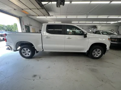CUSTOM CHEVY SILVERADO 1500 WITH CUSTOMER INTERIOR BUILT BY WALDOCH BUILT BY THE BEST - 2026 CHEVY SILVERADO 1500 CUSTOM - Image 5 of 16