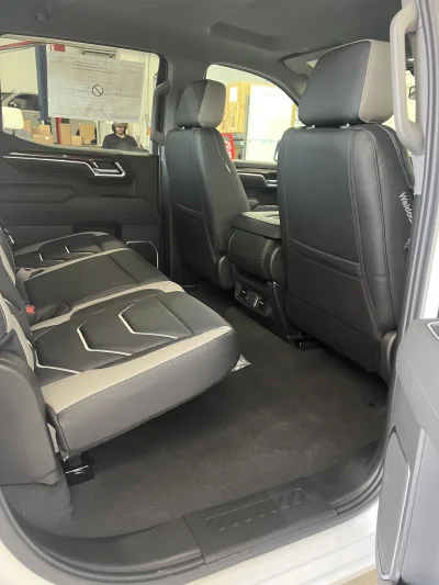 CUSTOM CHEVY SILVERADO 1500 WITH CUSTOMER INTERIOR BUILT BY WALDOCH BUILT BY THE BEST - 2026 CHEVY SILVERADO 1500 CUSTOM - Image 9 of 16