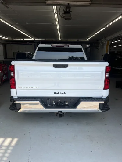 CUSTOM CHEVY SILVERADO 1500 WITH CUSTOMER INTERIOR BUILT BY WALDOCH BUILT BY THE BEST - 2026 CHEVY SILVERADO 1500 CUSTOM - Image 12 of 16