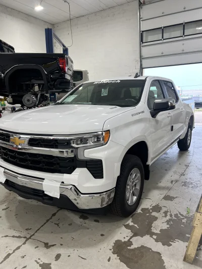 CUSTOM CHEVY SILVERADO 1500 WITH CUSTOM INTERIOR BUILT BY THE BEST BUILT BY WALDOCH - 2026 CHEVY SILVERADO 1500 CUSTOM - Image 3 of 16