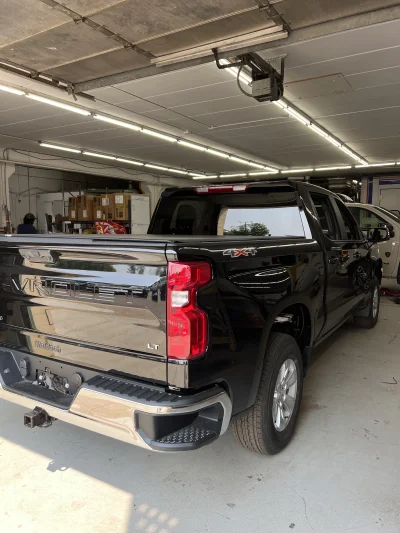 CUSTOM CHEVY SILVERADO 1500 WITH CUSTOM INTERIOR BUILT BY THE BEST BUILT BY WALDOCH - 2026 CHEVY SILVERADO 1500 CUSTOM - Image 10 of 12