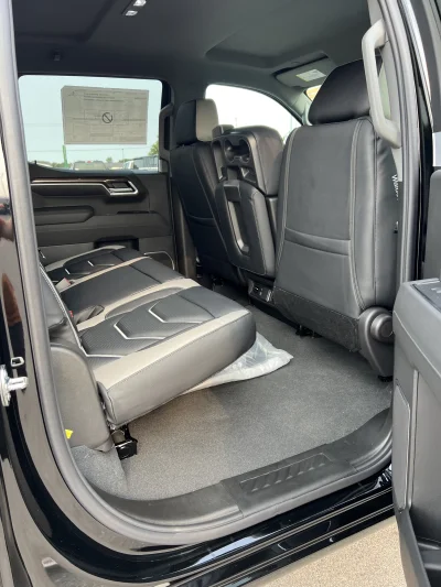CUSTOM CHEVY SILVERADO 1500 CUSTOM INTERIOR BUILT BY THE BEST BUILT BY WALDOCH - 2026 CHEVY SILVERADO 1500 CUSTOM - Image 8 of 16