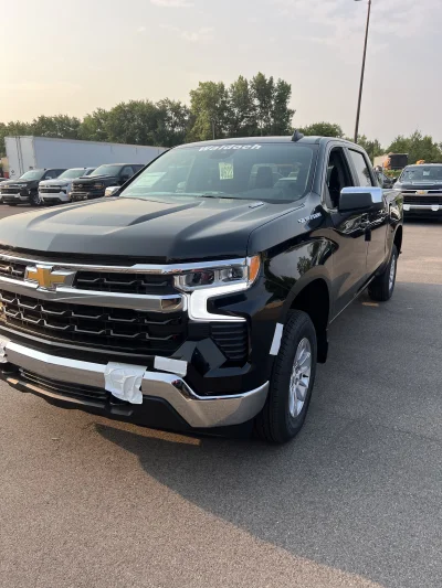 CUSTOM CHEVY SILVERADO 1500 WITH CUSTOM INTERIOR BUILT BY THE BEST BUILT BY WALDOCH - 2026 CHEVY SILVERADO 1500 CUSTOM - Image 4 of 15