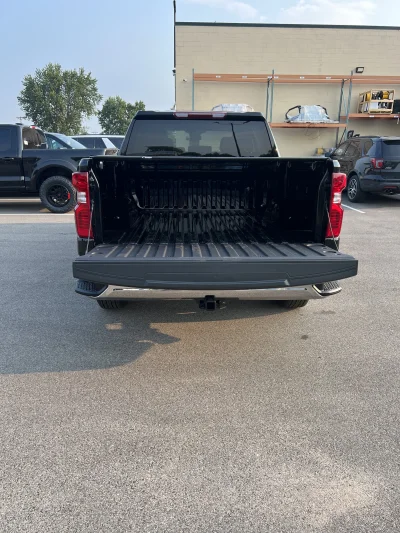 CUSTOM CHEVY SILVERADO 1500 WITH CUSTOM INTERIOR BUILT BY THE BEST BUILT BY WALDOCH - 2026 CHEVY SILVERADO 1500 CUSTOM - Image 8 of 15