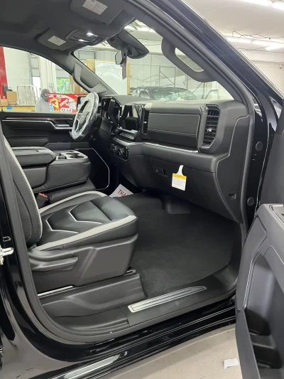 CUSTOM CHEVY SILVERADO 1500 WITH CUSTOM INTERIOR BUILT BY WALDOCH BUILT BY THE BEST - 2026 CHEVY SILVERADO 1500 CUSTOM - Image 7 of 16