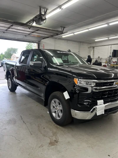 CUSTOM CHEVY SILVERADO 1500 WITH CUSTOM INTERIOR BUILT BY WALDOCH BUILT BY THE BEST - 2026 CHEVY SILVERADO 1500 CUSTOM - Image 3 of 16