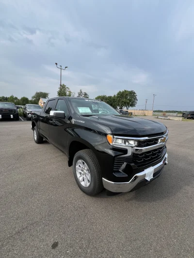 CUSTOM CHEVY SILVERADO 1500 WITH CUSTOM INTERIOR BUILT BY WALDOCH - 2026 CHEVY SILVERADO 1500 CUSTOM - Image 2 of 16