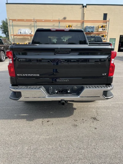 CUSTOM CHEVY SILVERADO 1500 WITH CUSTOM INTERIOR BUILT BY WALDOCH - 2026 CHEVY SILVERADO 1500 CUSTOM - Image 11 of 16