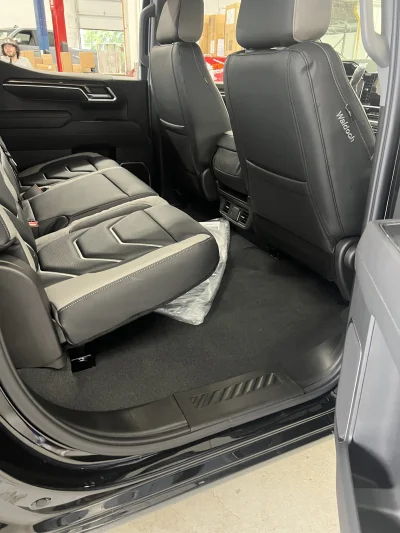 CUSTOM CHEVY SILVERADO 1500 WITH CUSTOM INTERIOR BUILT BY THE BEST BUILT BY WALDOCH - 2026 CHEVY SILVERADO 1500 CUSTOM - Image 8 of 16