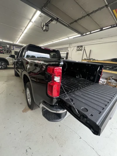 CUSTOM CHEVY SILVERADO 1500 WITH CUSTOM INTERIOR BUILT BY THE BEST BUILT BY WALDOCH - 2026 CHEVY SILVERADO 1500 CUSTOM - Image 9 of 16