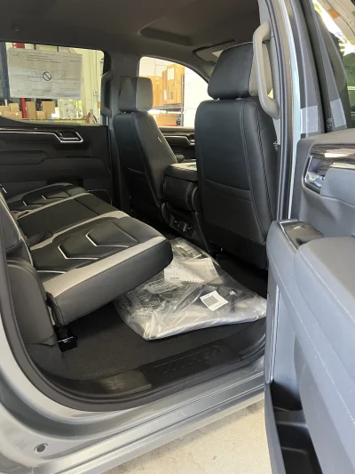 CUSTOM CHEVY SILVERADO WITH CUSTOM INTERIOR BUILT BY WALDOCH - 2026 CHEVY SILVERADO 1500 CUSTOM - Image 7 of 14