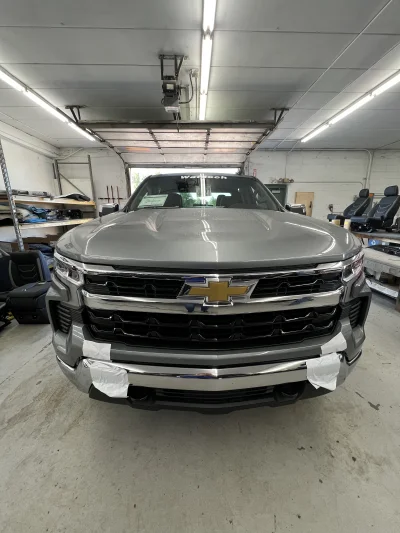 CUSTOM CHEVY SILVERADO WITH CUSTOM INTERIOR BUILT BY WALDOCH - 2026 CHEVY SILVERADO 1500 CUSTOM - Image 2 of 14