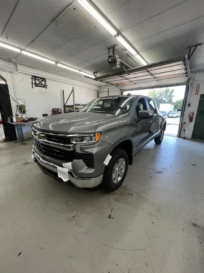 CUSTOM CHEVY SILVERADO WITH CUSTOM INTERIOR BUILT BY WALDOCH - 2026 CHEVY SILVERADO 1500 CUSTOM - Image 3 of 14