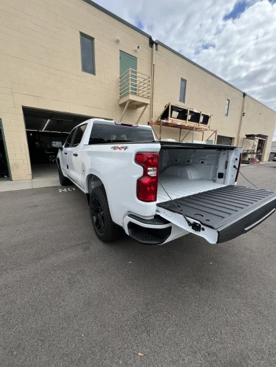 2026 CHEVY SILVERADO 1500 - BASIC PACKAGE - SUMMIT WHITE (GAZ) - 2026 CHEVY SILVERADO 1500 CUSTOM - Image 10 of 17