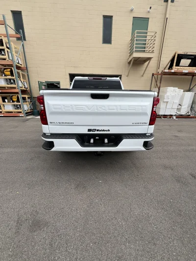 2026 CHEVY SILVERADO 1500 - BASIC PACKAGE - SUMMIT WHITE (GAZ) - 2026 CHEVY SILVERADO 1500 CUSTOM - Image 12 of 17