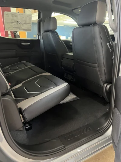 2026 CHEVY SILVERADO 1500 - BASIC PACKAGE - STERLING GRAY (GXD) - 2026 CHEVY SILVERADO 1500 CUSTOM - Image 9 of 15