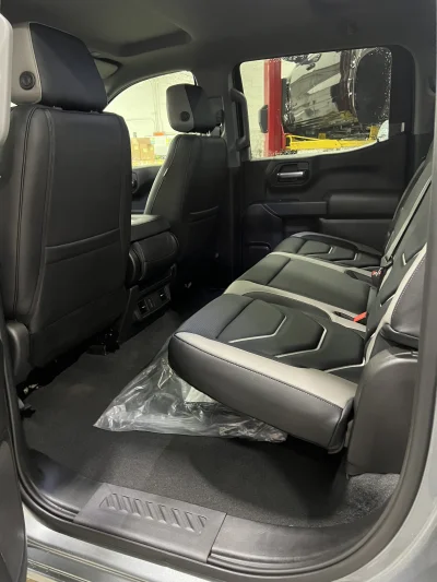 2026 CHEVY SILVERADO 1500 - BASIC PACKAGE - STERLING GRAY (GXD) - 2026 CHEVY SILVERADO 1500 CUSTOM - Image 7 of 15