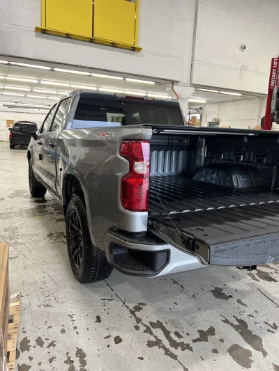 2026 CHEVY SILVERADO 1500 - BASIC PACKAGE - STERLING GRAY (GXD) - 2026 CHEVY SILVERADO 1500 CUSTOM - Image 10 of 15