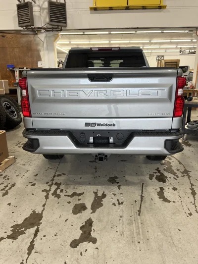 2026 CHEVY SILVERADO 1500 - BASIC PACKAGE - STERLING GRAY (GXD) - 2026 CHEVY SILVERADO 1500 CUSTOM - Image 12 of 15