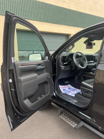 2026 CHEVY SILVERADO 1500 - LEVEL PACKAGE - BLACK (GBA) - 2026 CHEVY SILVERADO 1500 LEVEL - Image 11 of 21